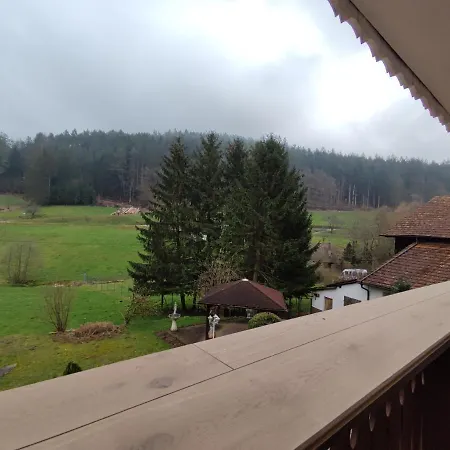 דירה Geraeumige Im Schwarzwald זילבך