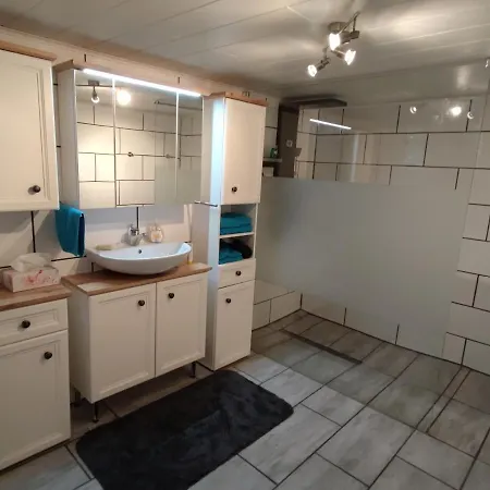 דירה Geraeumige Im Schwarzwald זילבך